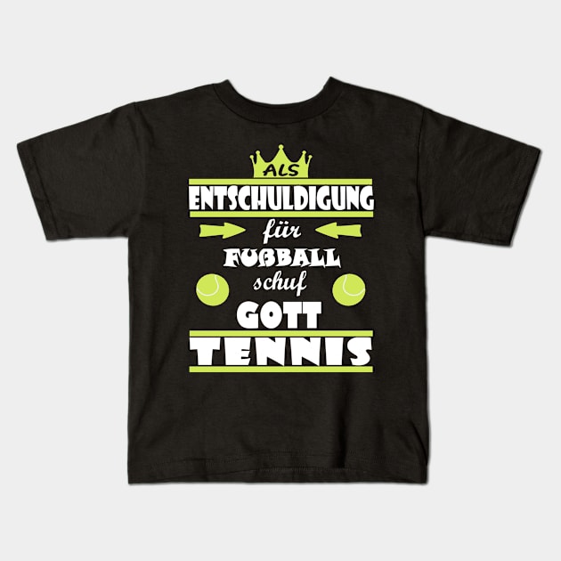 Tennis Tennisschläger Tennisplatz Doppel Geschenk Kids T-Shirt by FindYourFavouriteDesign